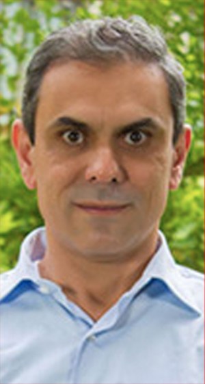 Dr. Vladimir López